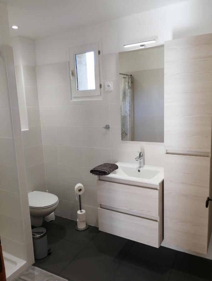 Ferienwohnung Les 3 Hirondelles Pont-Saint-Esprit Exterior foto